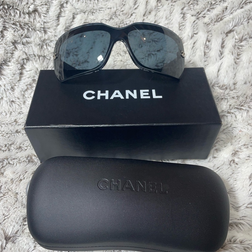 Chanel Black Sunglasses